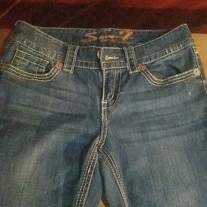 Seven7 Jeans